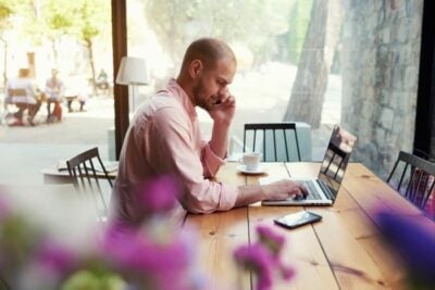 5 Reasons You Should Hire a Freelancer