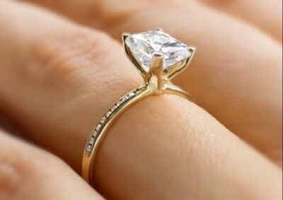 Do people perceive Moissanite engagement rings as high-end?